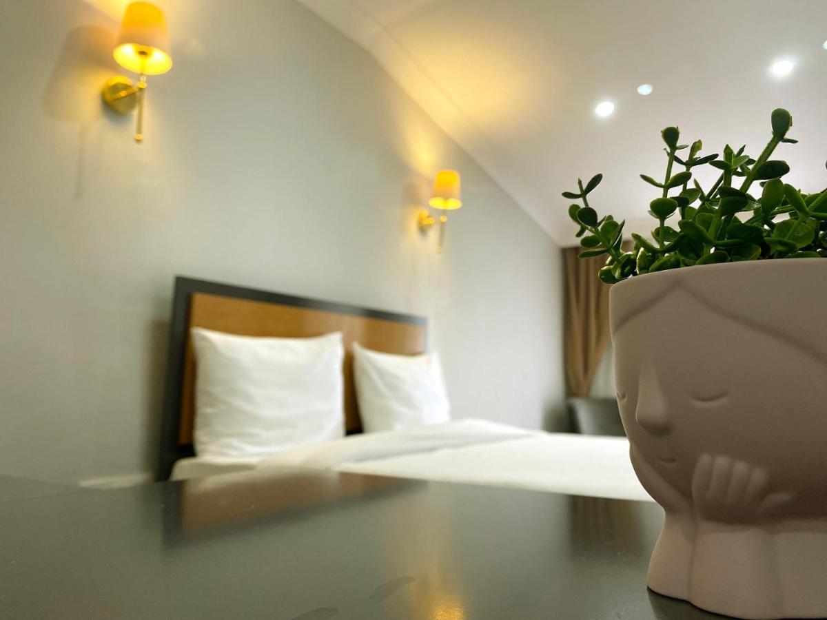 Inalens Airport 3*